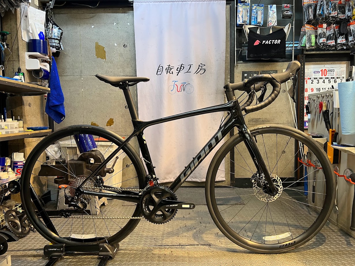 GIANT TCR ADVANCED2 DISC KOM GIANT TCR ADVANCED2 DISC KOM